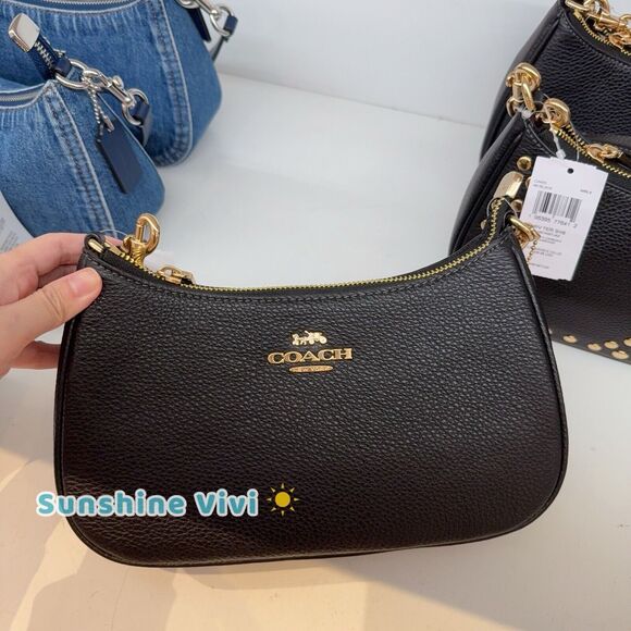 NWT Coach Teri Shoulder Bag CV934 Pebbled Leather Black/Gold